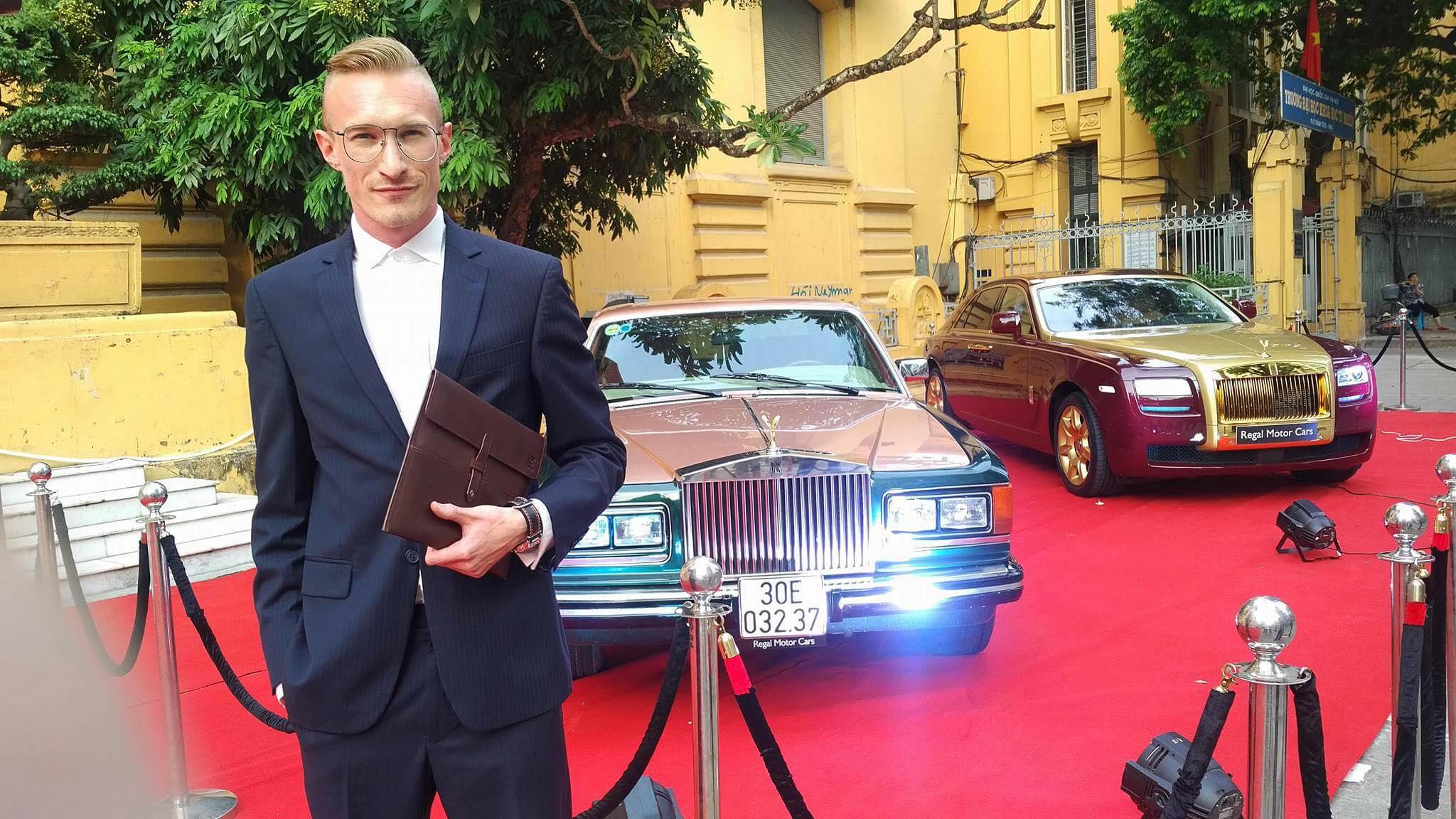 Tiếng Anh giao tiếp trong thời kỳ hội nhập